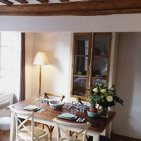 Apartamento Pause Chez Julien, Lumineux Et Idealement Situe!