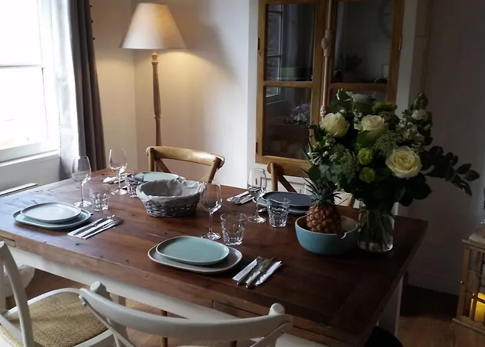 Pause Chez Julien, Lumineux Et Idealement Situe! Апартаменты *