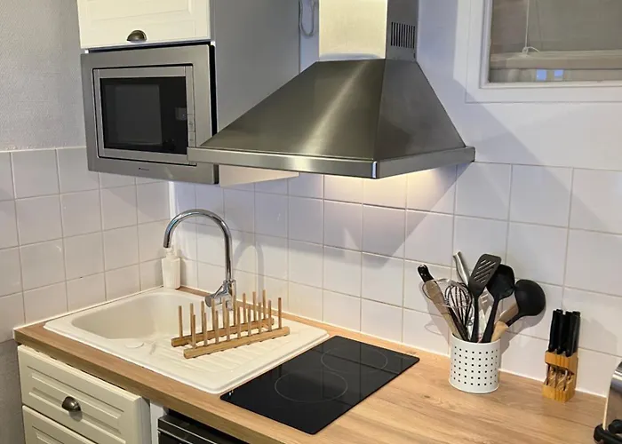 Pause Chez Julien, Lumineux Et Idealement Situe! Апартаменты *